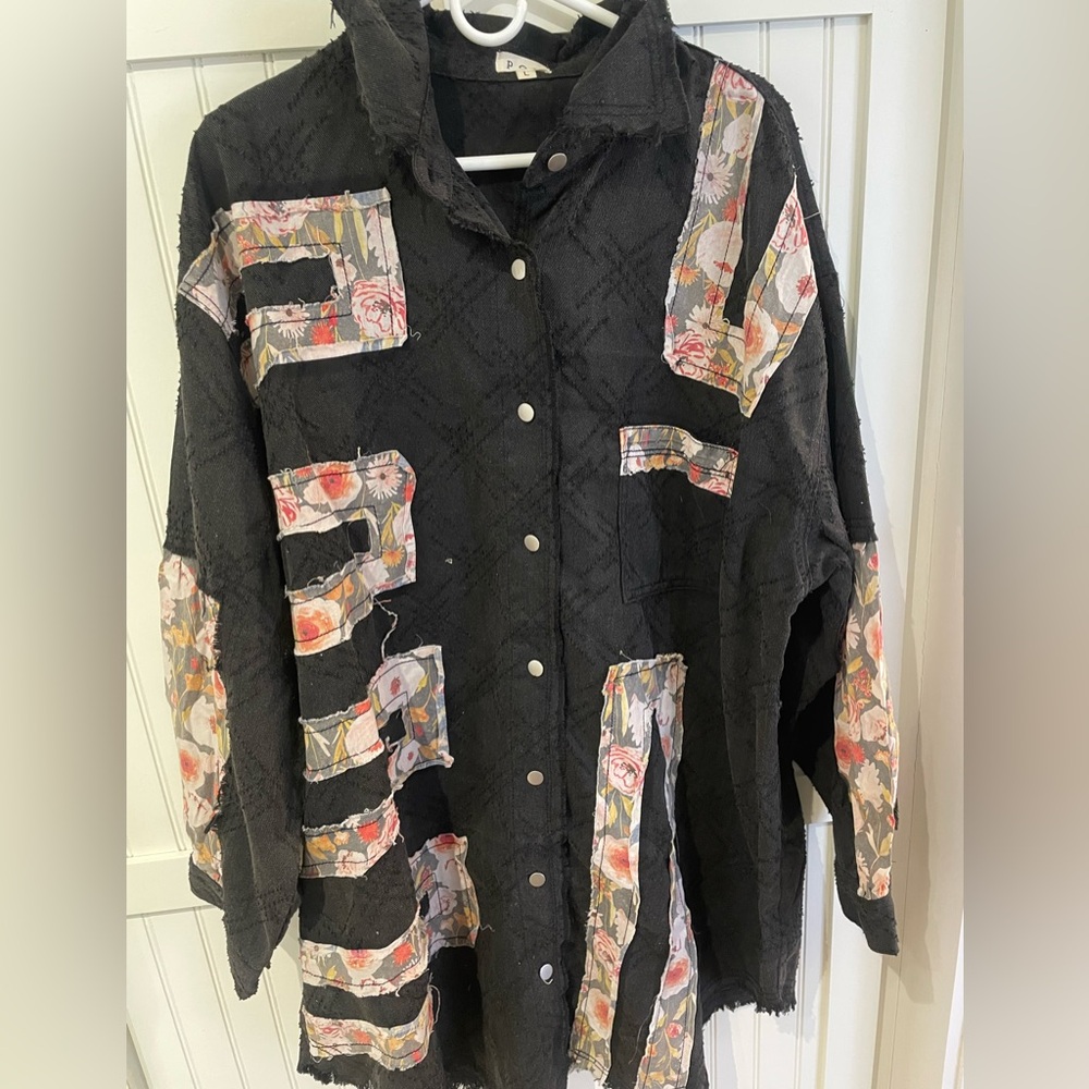 Pol Black Patchwork Long Shacket Large New - image 1